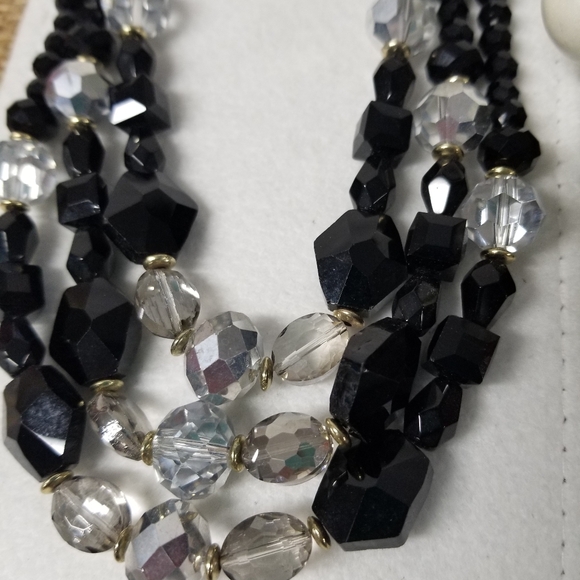 3 strand sparkly statement necklace - Picture 9 of 9